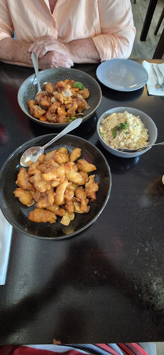 Ak Dragon Malaysian Restaurant & Bar-5